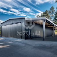 Abri de stationnement en acier préfabriqué moderne avec une bonne ventilation et une grande durabilité pour une utilisation personnelle ou un investissement commercial