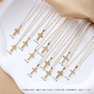 <span class=keywords><strong>Collier</strong></span> avec pendentif croix miniature en acier inoxydable 316L plaqué PVD 18K avec CZ 5A - Product Image 4