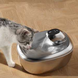 Dispenser air cerdas untuk kucing, Dispenser air kucing otomatis baru 2025 dengan daya baterai tanpa pompa air pemisah air mangkuk kucing untuk anjing kucing - Product Image 1