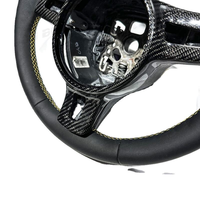 Volant sport personnalisé en cuir jaune avec marquage de retour personnalisé et garniture en fibre de carbone noire pour Porsche CARRERA GT