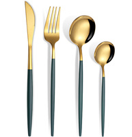 Couverts Couteau à steak occidental de 24 pièces, fourchette et cuillère Coffret cadeau de 4 pièces