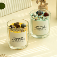 Bougie artisanale romantique en cire de soja parfumée aux fleurs séchées et aux cristaux, dans un bocal en verre, pour la décoration de la maison et comme cadeau pour la Saint-Valentin