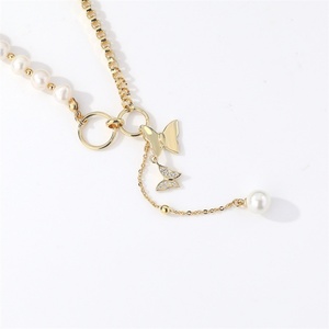 สร้อยคอไข่มุกประดับจี้รูปผีเสื้อสุดหรูสำหรับงานปาร์ตี้ - Product Image 1