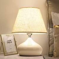 Lampe de bureau de luxe à télécommande, lampe de chevet américaine rétro pour chambre à coucher, éclairage créatif simple à induction pour la maison