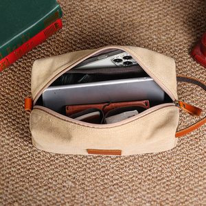 Bolsa de Maquillaje y Cosméticos de Viaje Personalizada, Kit de Afeitado para Hombre con Cierre de Cremallera, Bolsa de Cuero y Lona - Product Image 6