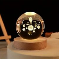 Meilleure vente coloré 3d planète lune galaxie boule de cristal base en bois led nuit lumière rougeoyante cadeau