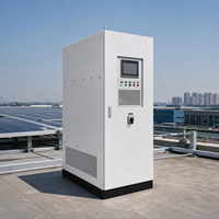 Armoire de stockage d'énergie à refroidissement liquide LiFePO4 Lithium-ion 241 kWh 125 kW avec BMS intelligent, protection IP55, communication CAN/RS485