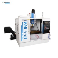 Máquina vertical pequeña VMC550, fresadora CNC con sistema de eliminación de chip automático