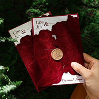 Cartes de visite personnalisées de luxe en papier couché avec gaufrage et impression typographique pour invitations de fête