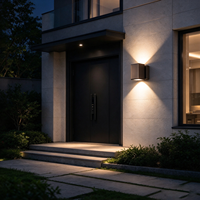 Lampes murales extérieures carrées avec plusieurs options de finition (brun, gris, noir, blanc) pour les projets d'éclairage de villas, d'hôtels, de jardins et de couloirs.