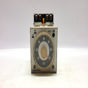 Nouveau Minuteur PLC H3ban 012 s 24 Vcc <span class=keywords><strong>5A</strong></span> 250 Vca Contrôleur de programmation PLC - Product Image 1