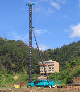 Plataforma de perforación rotativa SWDM240H 248 <span class=keywords><strong>KN</strong></span>. M Torque, 69m de profundidad, para construcción y perforación de pozos de agua - Product Image 2