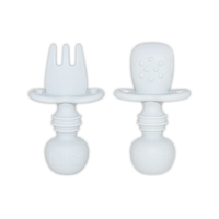 Cuillère de formation des gencives à pointe souple Ustensiles pour bébé Fournitures d'alimentation Cuillères d'alimentation en silicone pour bébé et bébé de première étape