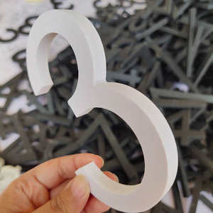 Letrero de Número de Casa Flotante Grande Personalizado al por Mayor, de <span class=keywords><strong>PVC</strong></span> <span class=keywords><strong>Blanco</strong></span> y Negro para Exteriores, para Edificios, Negocios y Hogares - Product Image 6