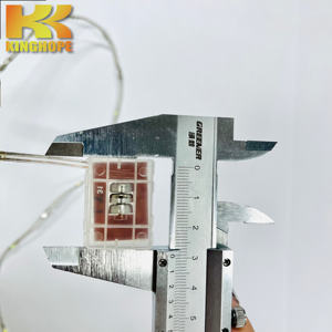 Material de suela de zapato de buena calidad, luces <span class=keywords><strong>led</strong></span>, zapatos impermeables, luz <span class=keywords><strong>led</strong></span> intermitente, luces <span class=keywords><strong>led</strong></span> para zapatos - Product Image 4