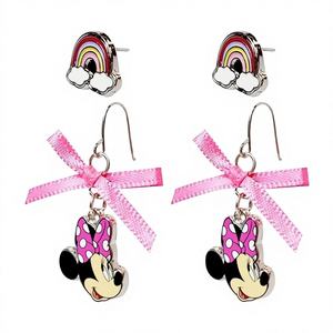 VENTE EN GROS H.E.R. Accessoires Officiels Licenciés Minnie Mouse Boucles d'oreilles Hypoallergéniques pour Filles 1 Clou d'oreille 1 Breloque Pendante à l'effigie d'un Poisson Taille Unique - Product Image 1
