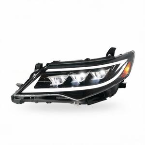 Feux de jour à LED modifiés avec clignotants séquentiels pour Toyota Camry 2012-2014 - Product Image 1