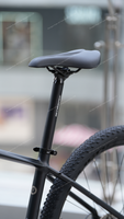 MT390 AL6061 Aluminium-Legierung Mountainbike 29*2,1 Zoll SHI MANO CUES 9S TEKTRO Hydraulische Scheibenbremsen 13,6KG Leichtgewicht Hardtail