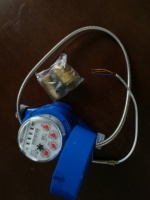 Medidor de Agua de Latón con Interfaz RS485 Cableada, Protocolo Modbus, Protección IP68, Instalación Horizontal, Personalizable, Soporte OEM