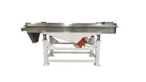 Crible vibrant linéaire multi-plateaux fiable et stable avec ressort amortisseur pour le tamisage du sable et le tri des granulés alimentaires - Product Image 3