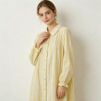 Robe de nuit chic personnalisée pour femmes, pyjama à rayures, vêtements de détente décontractés, chemises de nuit boutonnées pour femmes, fabricant OEM