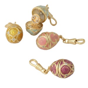<span class=keywords><strong>Collar</strong></span> con Colgante de Huevo Esmaltado Estilo Fabergé Vintage SongYi - Amuleto del Zodíaco Azul Hecho a Mano con Detalle Oculto - Product Image 6