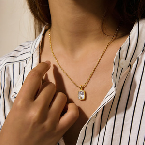 Collana con Pendente in Zircone Novirassine, Placcata in Oro 18K, Catena a Serpente in Acciaio Inossidabile per Donne, Gioielli Geometrici a Goccia e <span class=keywords><strong>Cuore</strong></span> - Product Image 3