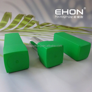 หลอดลิปสติกสี่เหลี่ยมสีเขียวด้าน ขนาด 75 มม. แบบกำหนดสีเองสำหรับขายส่ง ฐานเกลียวหนา บรรจุ 4 กรัม  บรรจุภัณฑ์ลิปสติกพลาสติกเปล่าสำหรับเครื่องสำอาง - Product Image 4
