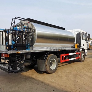 Camion épandeur d'asphalte SHACMAN L3000, camions pulvérisateurs de bitume chauffés à vendre - Product Image 5
