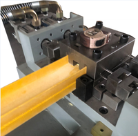 Fibre de verre Un Type Échelles CNC Stile Poinçonneuse