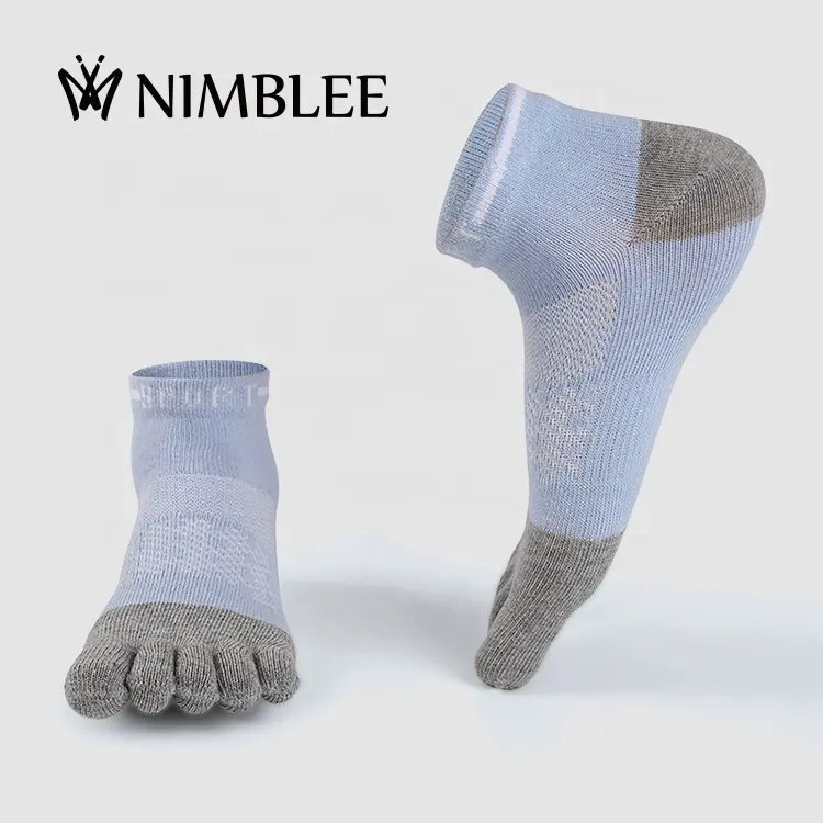 Custom logo different pattern fitness socks coolmax men's compression sport toe running socks