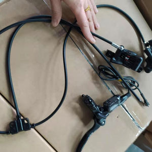 <span class=keywords><strong>Freno</strong></span> <span class=keywords><strong>de</strong></span> Disco Hidráulico <span class=keywords><strong>de</strong></span> Doble Pistón TRKTRO para Bicicleta Eléctrica, <span class=keywords><strong>Freno</strong></span> <span class=keywords><strong>de</strong></span> Disco <span class=keywords><strong>de</strong></span> Aluminio Forjado HD-E525 para 1 Juego - Product Image 1