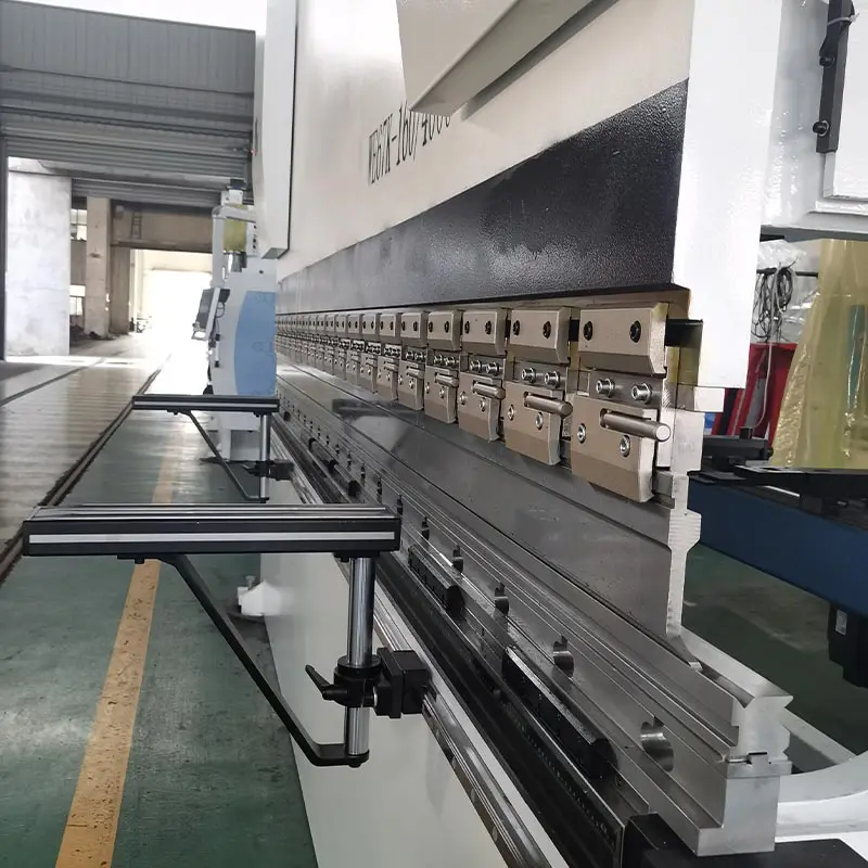 160T 200T 4000 Kim Loại Servo Thủy Lực CNC Phanh Báo Chí Phanh Uốn Giá Máy