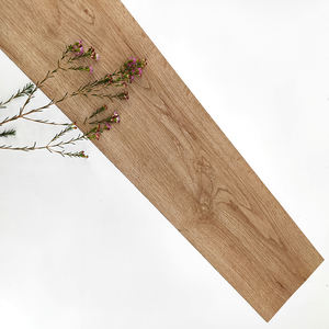 Revêtement de sol en vinyle SPC brun chocolat uni, imperméable, antidérapant, écologique, installation par clips, garantie 5 ans, design graphique pour garage - Product Image 4