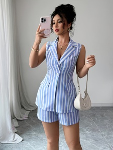 <span class=keywords><strong>Ensemble</strong></span> 2 pièces décontracté rayé en mélange de coton pour femme : <span class=keywords><strong>blazer</strong></span> sans manches <span class=keywords><strong>et</strong></span> <span class=keywords><strong>short</strong></span> respirant au-dessus du genou, style streetwear automne - Product Image 3
