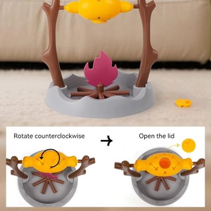 Katzen-Grillspielzeug mit Drehfunktion und Auslaufschutz für Futter - Product Image 5