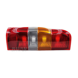 Conjunto de Luz Trasera de 12V para Ford Transit Mk6, Modelos 00-06, Lado Izquierdo y Derecho - Product Image 2