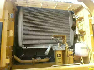 Excavatrice CAT 325D d'occasion fiable, moteur C7, système hydraulique d'origine, équipement de construction d'occasion pour le marché africain - Product Image 3