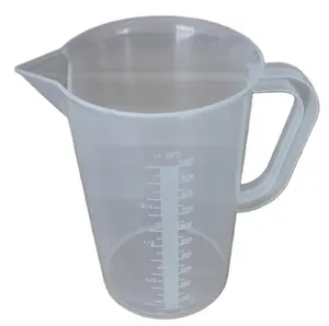 wholesale OEM 1 carton MOQ 1000ml plastic milk measuring cup logo with handle