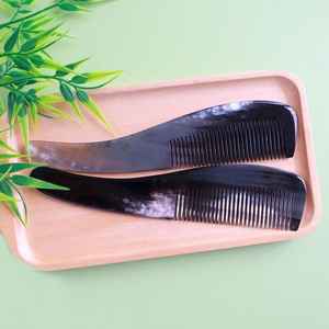 Peine para el cabello hecho a mano con cuerno de búfalo, con dientes pulidos y suaves, que es delicado con el cuero cabelludo, reduce el encrespamiento del cabello y promueve la fuerza del cabello. - Product Image 5