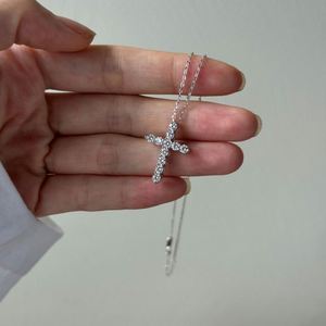 Dylam Classic Design Fine Fashion Jewelry 925 Sterling Silver 3mm <b>D</b> Color VVS1 Moissanite Stone Religious Cross Pendant <b>Necklace</b> - Product Image 5