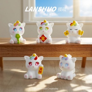 Lanshuo Porte-clés miniature poney porte-bonheur 3D en résine plastique, ornement de bureau, accessoire DIY - Product Image 3