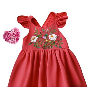 Abito da bambina a tinta unita con decorazioni floreali, in cotone ecologico, a maniche corte, modello a trapezio, traspirante, estivo. - Product Image 5