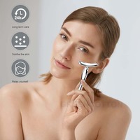 Rouleau de massage oculaire personnalisé avec logo, applicateur de crème pour les yeux, cuillère à crème métallique, outils de soin de la peau, bâtonnet de beauté, outils de correction de la posture des yeux