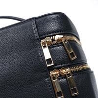 Sac cosmétique portable en cuir PU avec logo personnalisé et poignée, trousse de beauté pour femmes, pour la maison et les voyages, organisation des produits de maquillage et de soin de la peau