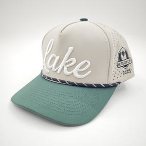 Casquette de baseball structurée imperméable sportive en tissu Dobby à pois, 5 panneaux, avec broderie et perforations découpées au laser, personnalisable - Product Image 1