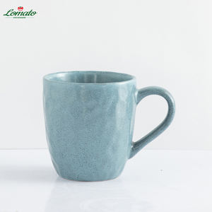 Service de table japonais en céramique organique, fait main, avec décoration effet pierre Shino et glaçure, cuite au four à bois, finition artistique - Product Image 3