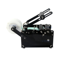 Petite étiqueteuse manuelle manuelle pour bouteilles rondes boîtes de bouteilles en plastique autocollant étiqueteuse semi-automatique