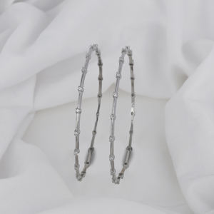 Delicados brazaletes de plata delgados Conjuntos de joyería fina clásica con CZ brillante para uso diario o regalo - Product Image 1