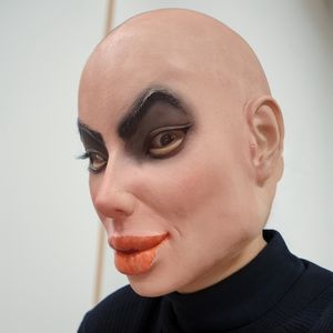 Máscara Facial Completa <span class=keywords><strong>de</strong></span> Látex Suave <span class=keywords><strong>de</strong></span> Mujer Calva <span class=keywords><strong>de</strong></span> Boca Grande y Fea para Disfraz <span class=keywords><strong>de</strong></span> Halloween, Cosplay, <span class=keywords><strong>Terror</strong></span> Divertido y Loco para Carnaval - Product Image 1